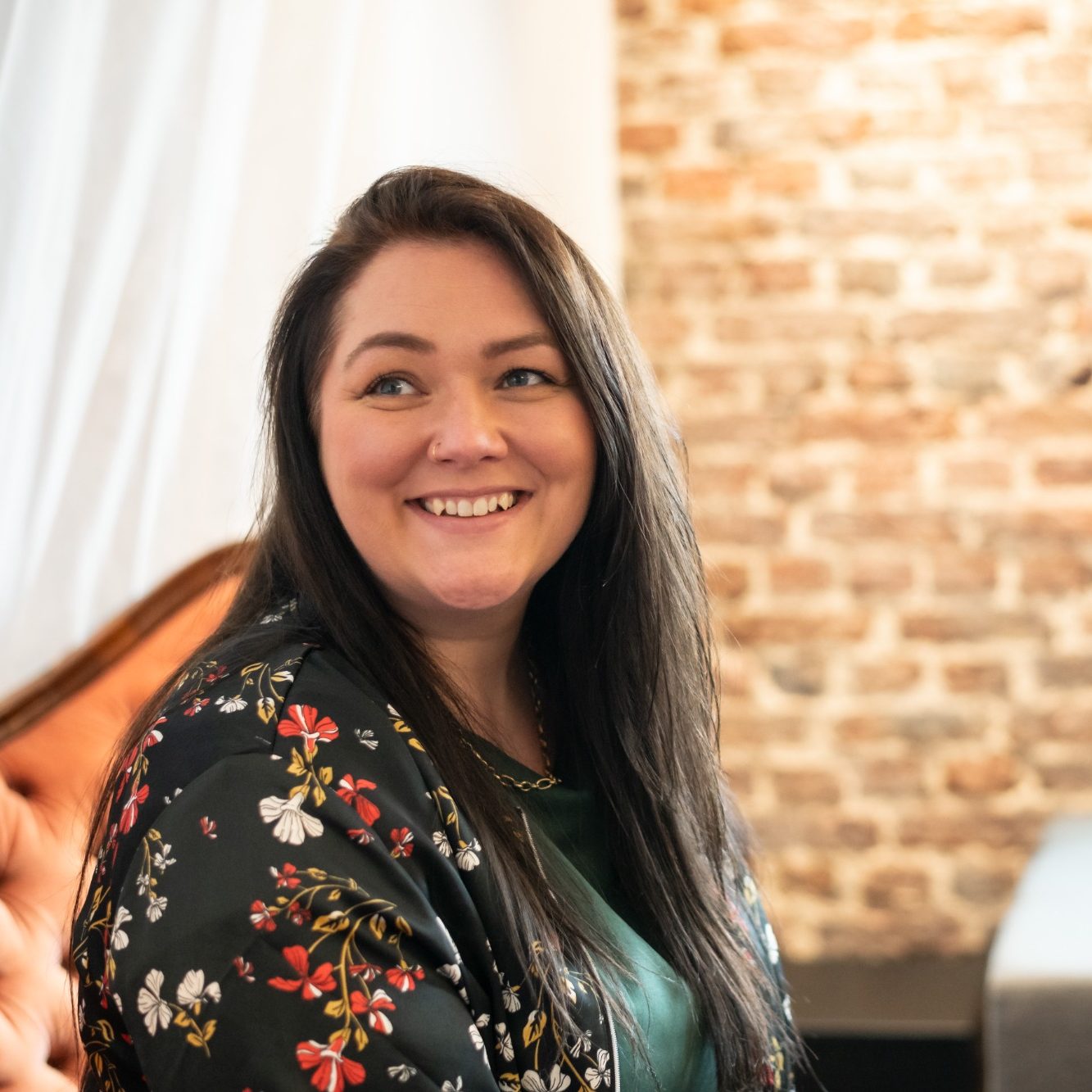 Strichgrafik einer Frau